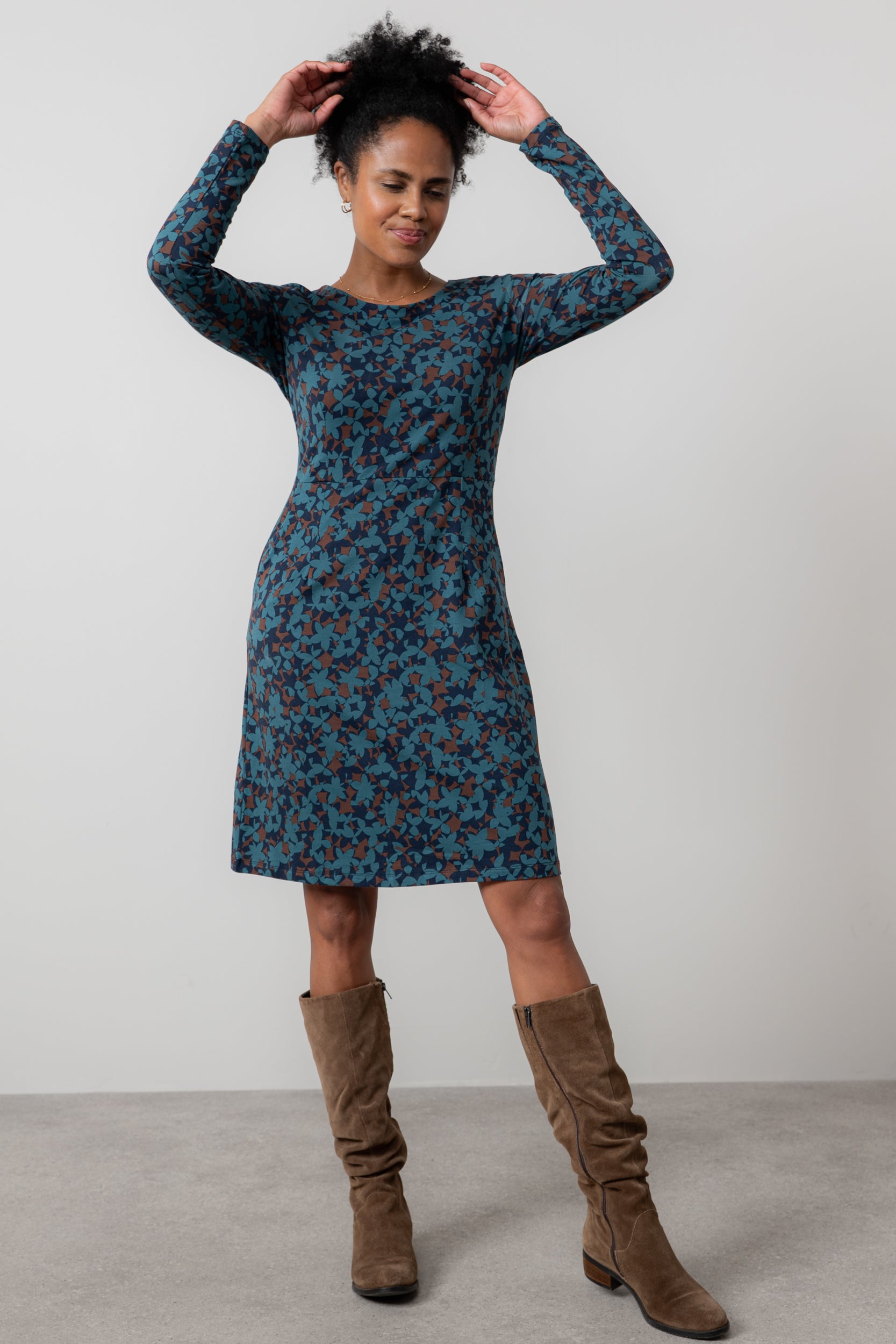 Halmore Long Sleeve Jersey Dress Navy – Lily Me - Main Image