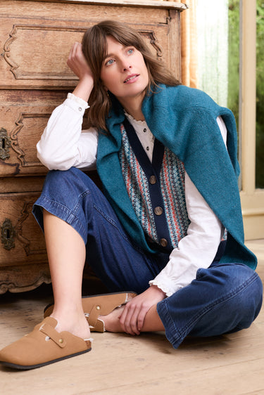 Gwyneth Fair Isle Sleeveless Cardigan Teal