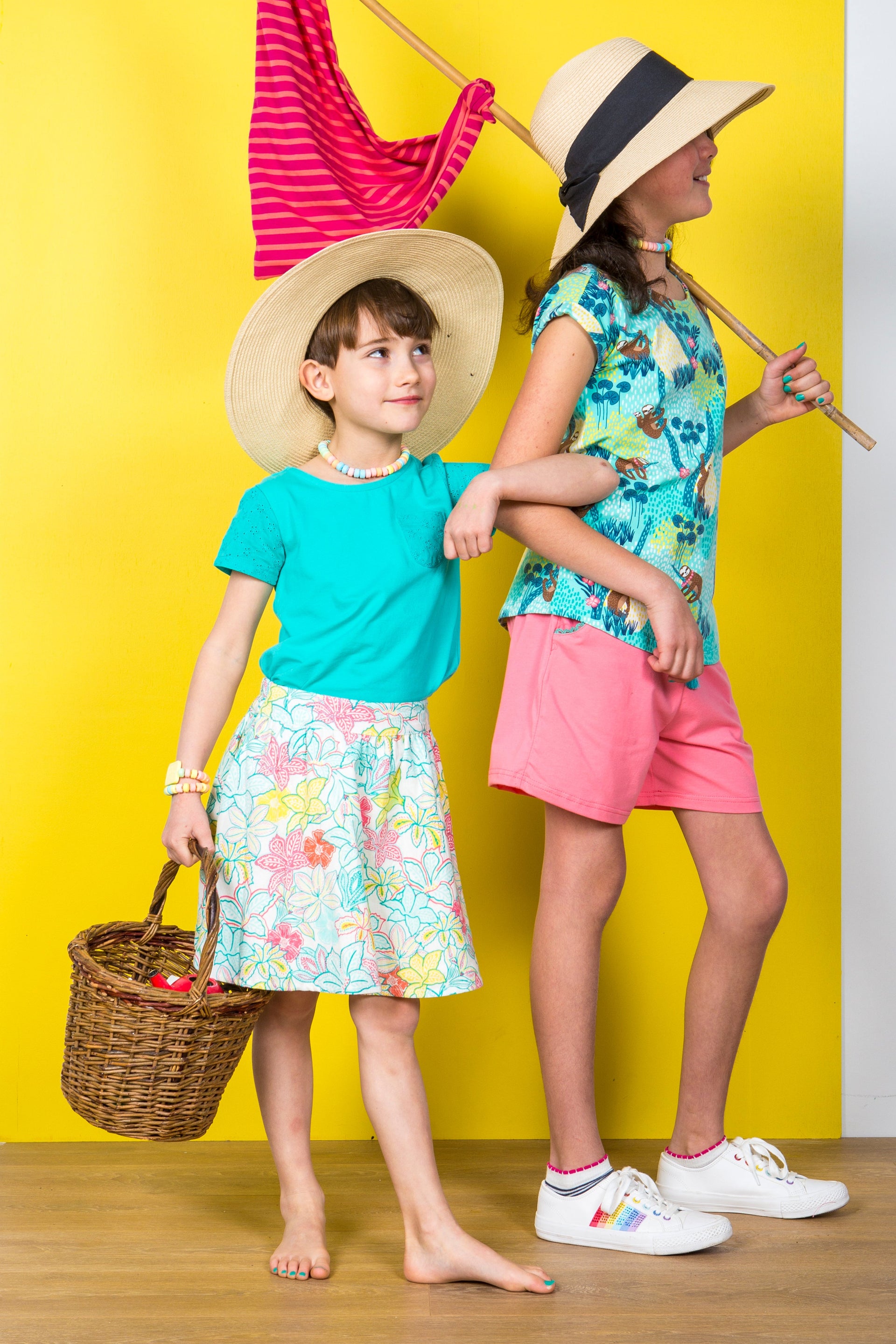 Twirl Tropical Floral Skirt